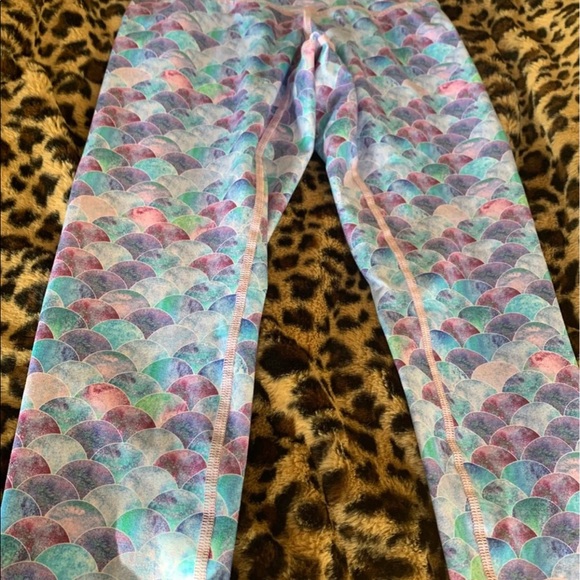 EVCR Mermaid Workout Leggings - Picture 3 of 8
